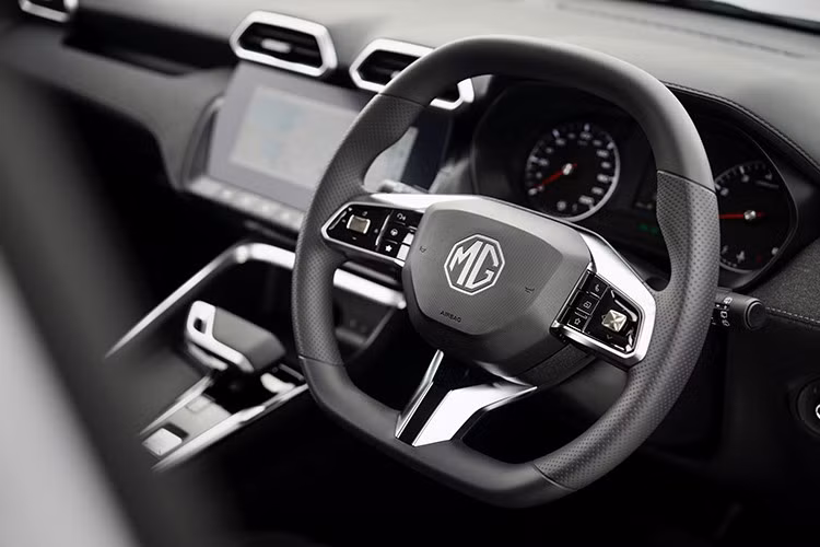 MG cũng tự hào về khả năng tiết kiệm nhiên liệu trên mẫu xe SUV Vibe phiên bản 2026 này nhờ bộ tăng áp biến thiên hình học, thiết kế nhẹ và kỹ thuật ma sát thấp.