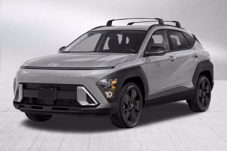 Phong cách thiết kế chỉ là một phần của câu chuyện. Nhiều nguồn tin chỉ ra rằng Hyundai muốn hợp nhất hai dòng xe Kona và Creta thành một mẫu xe chiến lược toàn cầu duy nhất. Thế hệ thứ ba của Kona và Creta sau khi được hợp nhất dự kiến sẽ chính thức ra mắt toàn cầu trong vài tháng tới.