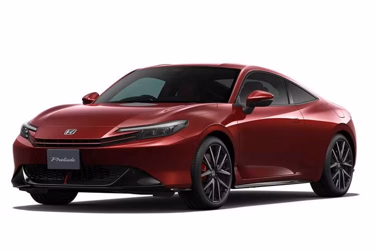 Giới quan sát cho rằng đây có thể là cách Honda mở rộng thêm lựa chọn cho nhóm khách hàng trung niên – vốn là tệp khách hàng quen thuộc của Prelude từ thập niên 1980 và 1990. Đây cũng là nhóm khách hàng tìm kiếm một mẫu coupe thể thao có bản sắc riêng nhưng không quá phô trương như nhiều dòng xe hiệu năng hiện đại.