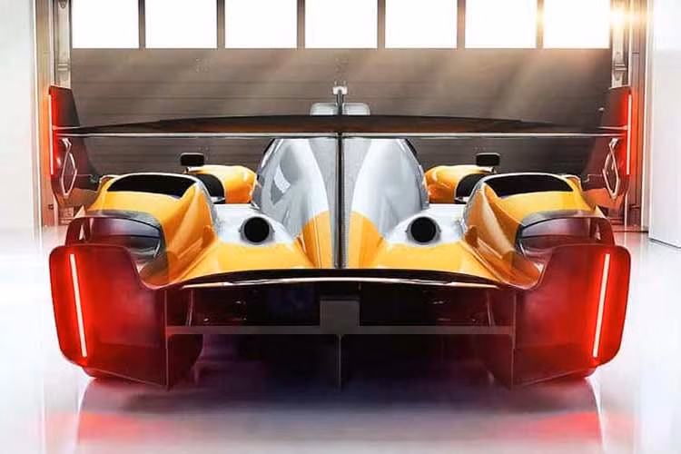 McLaren tuyên bố MCL-HY FIA Hypercar cung cấp công suất lên đến 697 mã lực cho bánh sau từ động cơ đốt trong và hệ thống hybrid MGU. Ferrari 499P Modificata cũng mạnh mẽ hơn đối thủ WEC của mình, mặc dù vẫn giữ lại động cơ điện đặt phía trước.