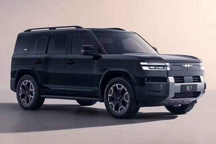 Mức giá xe BYD Fang Cheng Bao Tai 7 tại thị trường Trung Quốc cho 4 phiên bản là RWD Pro, RWD Max, AWD Max và AWD Ultra đi kèm với mức giá từ 179.800 – 219.800 nhân dân tệ (khoảng 666 - 814 triệu đồng).