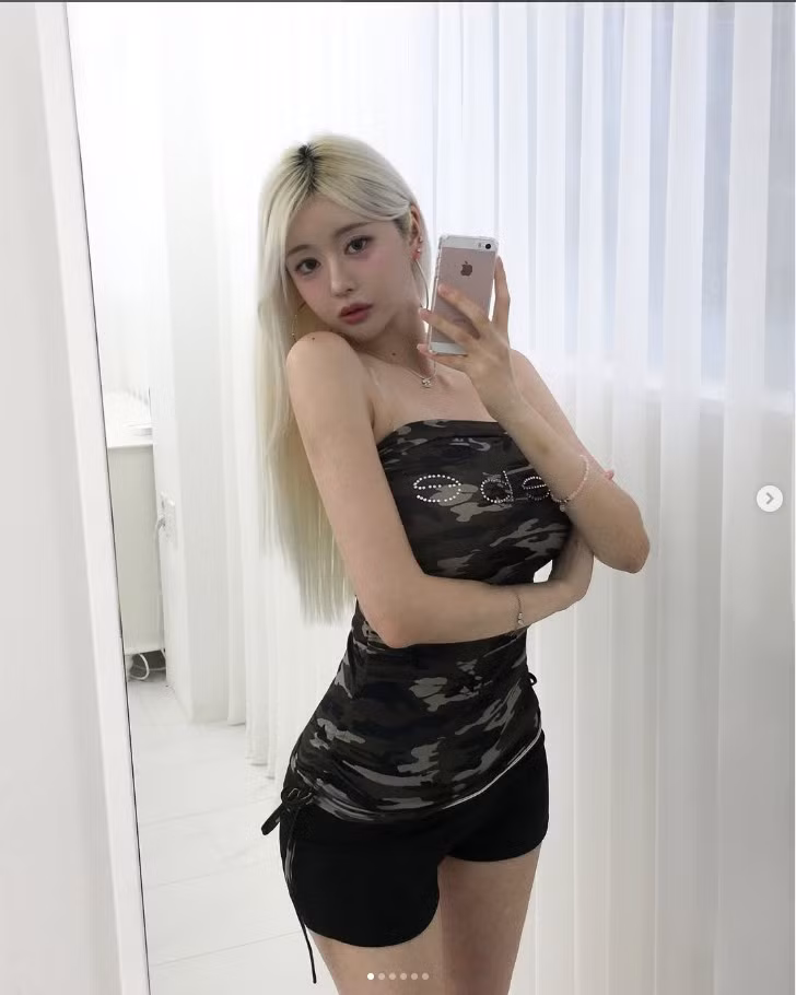 Nhìn chung, là gương mặt đại diện cho thương hiệu Roseanne, Eungee vẫn luôn thể hiện trọn vẹn tinh thần của thương hiệu. Cô không chỉ mặc mà còn truyền tải cảm hứng, sống cùng trang phục, khẳng định vai trò là một biểu tượng thời trang đang lên, luôn tỏa sáng với vẻ đẹp ngọt ngào và phong cách biến hóa đầy mê hoặc.