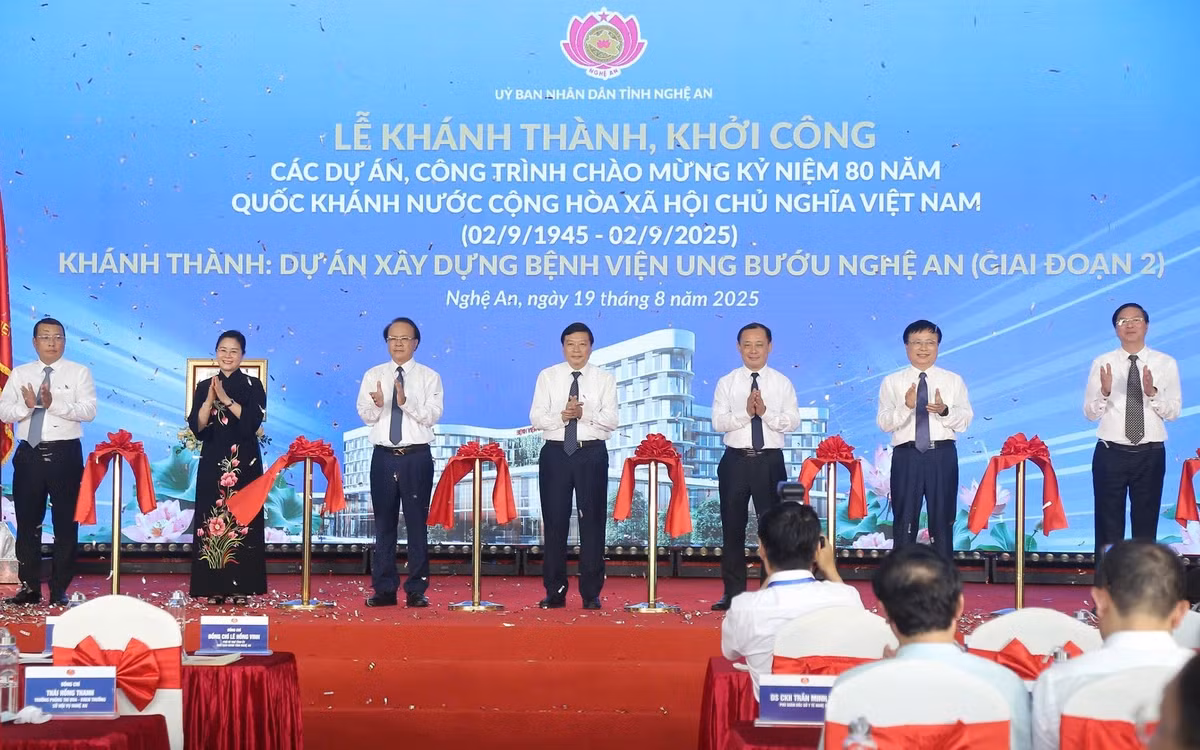 anh-bai.png