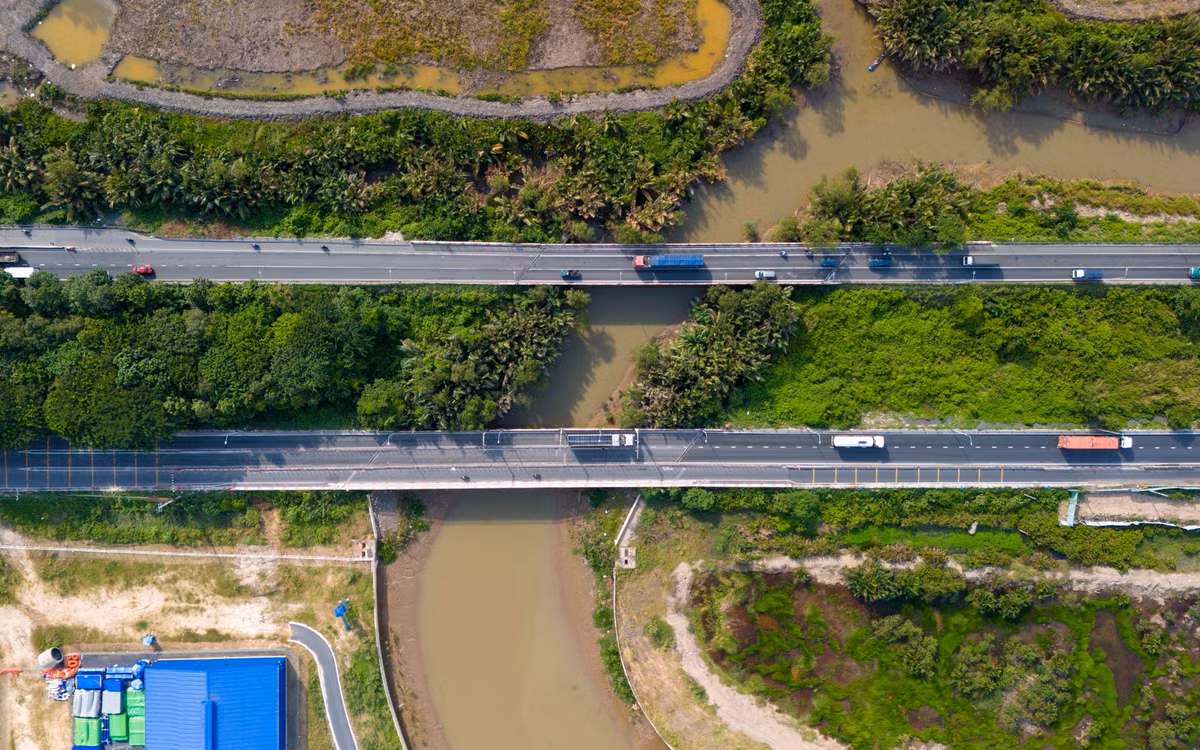 Các cây cầu được đề xuất gồm cầu Kinh Một Tấn; cầu Ngọn Ngay; cầu Kỳ Hà 1, cầu Kỳ Hà 2, cầu Kỳ Hà 4 (nhánh trái).