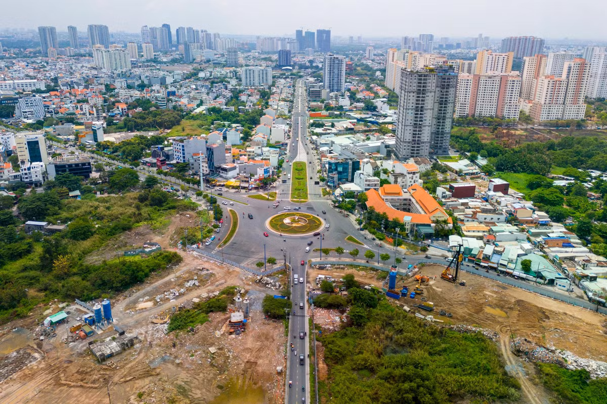 Sở Xây dựng TP.HCM cho biết sẽ hoàn thiện 4 tuyến đường chính và các dự án lớn ở Khu đô thị mới Thủ Thiêm trong năm 2026.