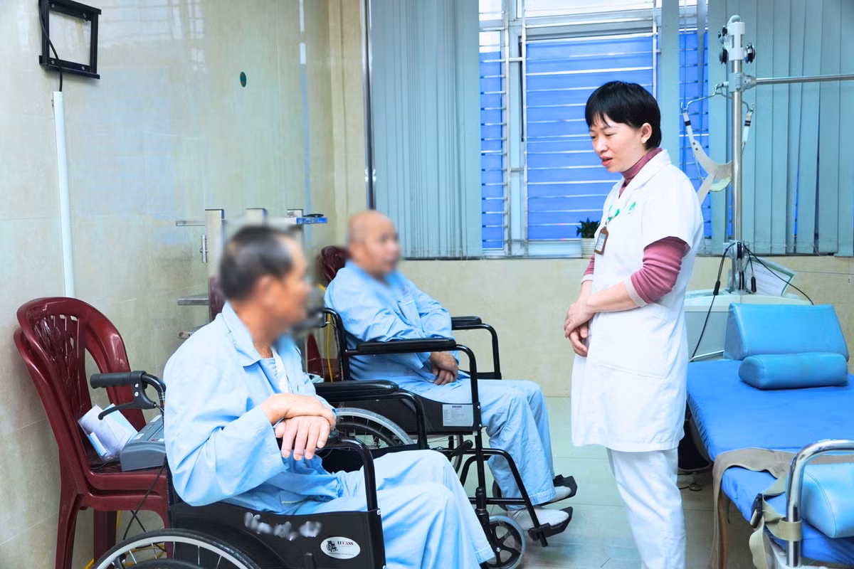 phuc-hoi-tai-bien-2.jpg