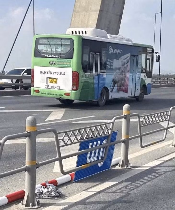 Chiều 27/9, các biển cảnh báo khoảng cách đã được tháo dỡ. Ảnh: MXH