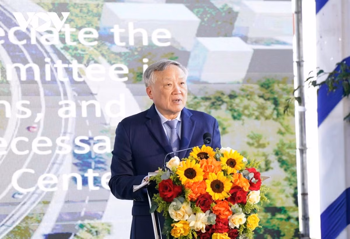 trung-tam-3.jpg