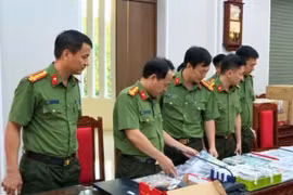 Triệu tập 30 người trong đường dây trốn thuế, giao dịch 15.000 tỷ đồng qua máy POS
