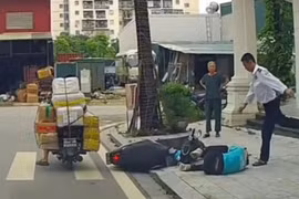 Xác minh vụ bảo vệ hành hung tài xế xe ôm công nghệ ở Hà Nội