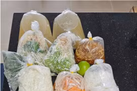Chợ Bến Thành: Kiểm tra vụ tô bún vịt bán giá 1 triệu đồng