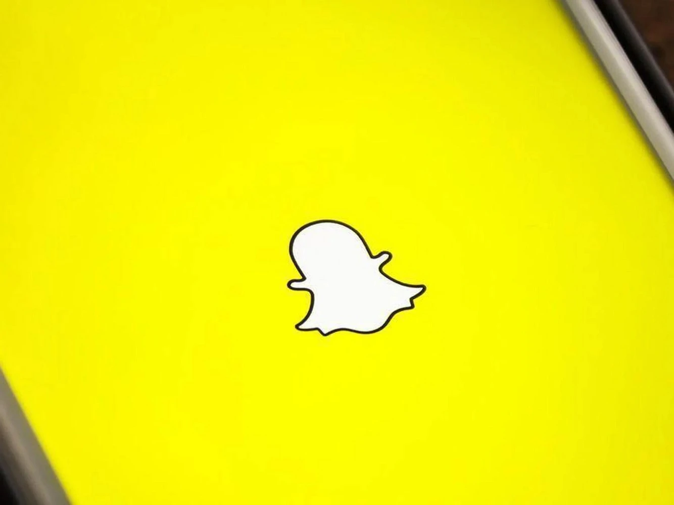 Snap bất ngờ quay lại chế độ startup để cứu tăng trưởng 