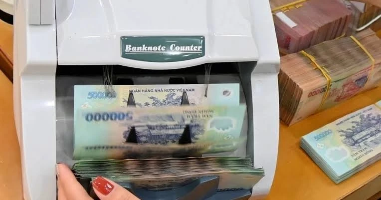 [VIDEO] Lãi suất trái phiếu ngân hàng giảm sau thời gian neo cao kỷ lục