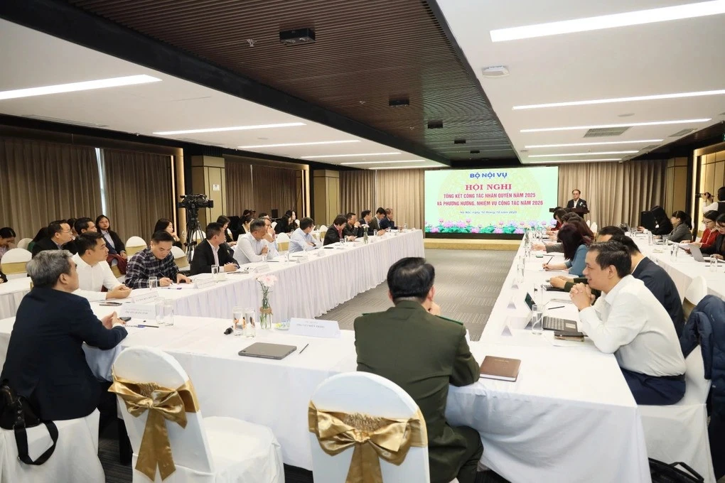[SPOTLIGHT] Bộ Nội Vụ đề xuất điều chỉnh lương công chức năm 2027