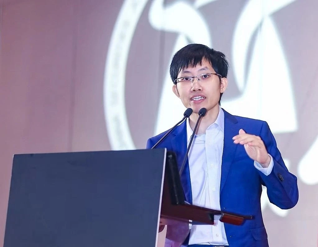 [VIDEO] Tỷ phú AI thế hệ mới tại Trung Quốc, DeepSeek dẫn đầu
