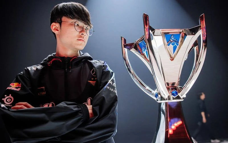 Khối tài sản khổng lồ của “quỷ vương” Faker