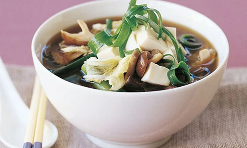 Công thức nấu canh đậu phụ kiểu Nhật giữ ấm mùa đông