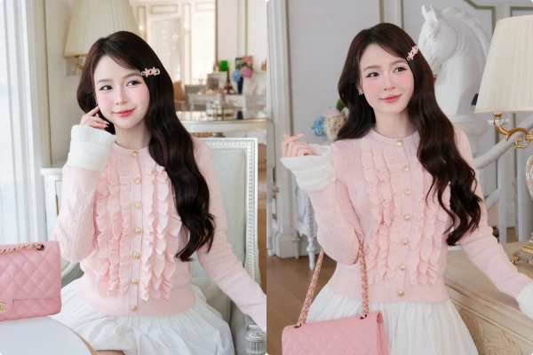 Sam “hack tuổi” đỉnh cao, diện outfit trắng hồng trẻ như búp bê