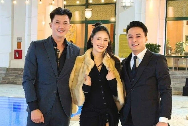 Hồng Diễm tái ngộ hai nam thần màn ảnh Việt