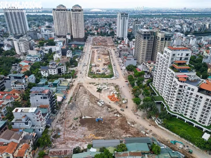 Sau khi mở rộng, đường có quy mô mặt cắt ngang đường rộng từ 20,5 - 93,6m, gồm các hạng mục khác như hệ thống cấp, thoát nước, hào kỹ thuật; tổ chức giao thông, lắp đặt hệ thống chiếu sáng và trồng cây xanh.