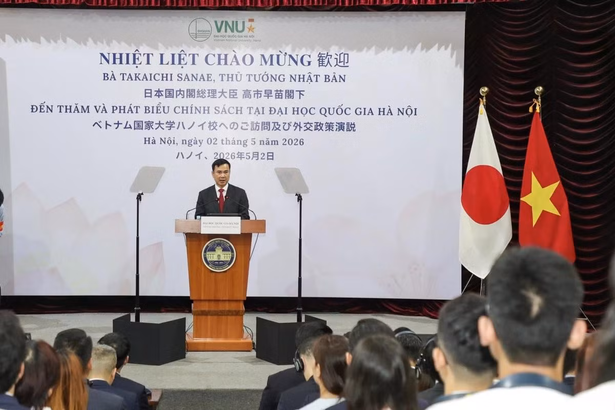 Giám đốc Đại học Quốc gia Hà Nội Bùi Thế Duy phát biểu tại buổi thăm và làm việc. Ảnh: VNU
