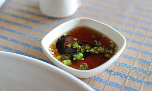 Nước mắm lọt top những loại gia vị chấm ngon nhất