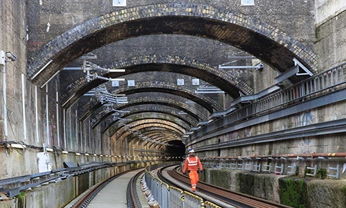 Đột nhập đường hầm “khủng” nhất Châu Âu tại London