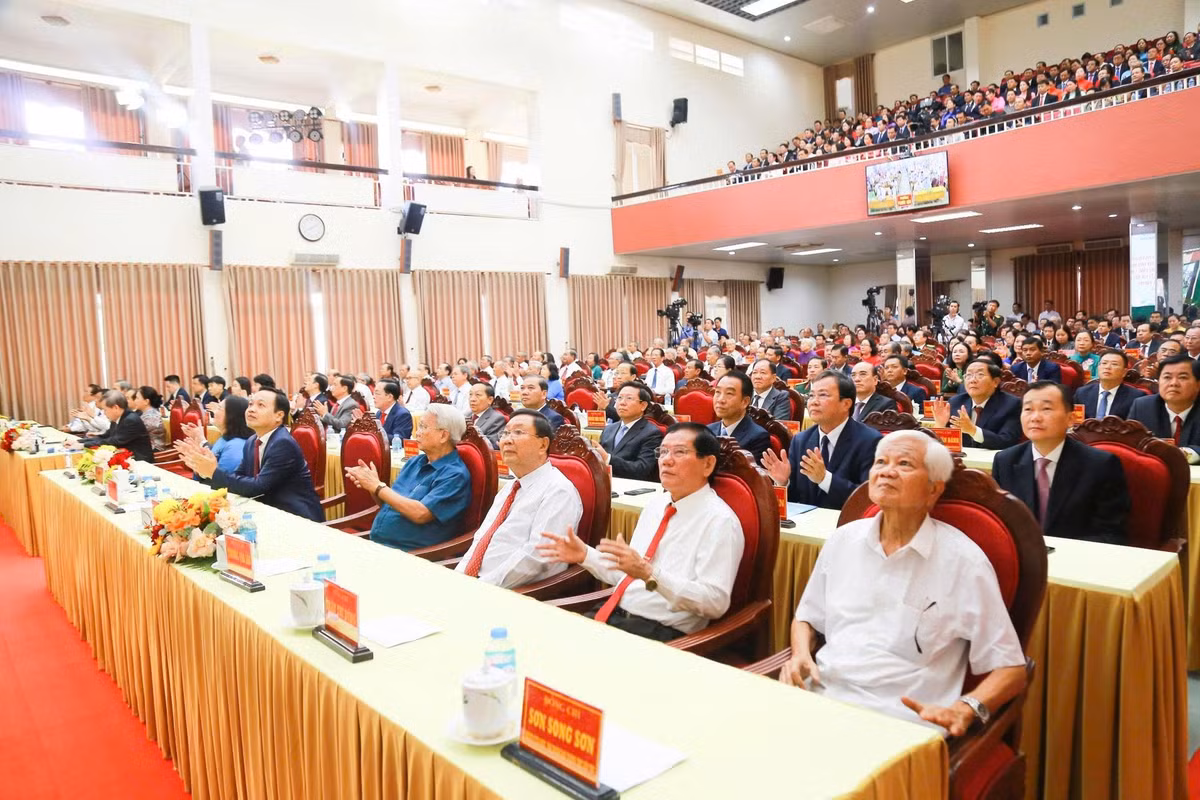 gen-h-sap-nhap-vinh-long-2.jpg