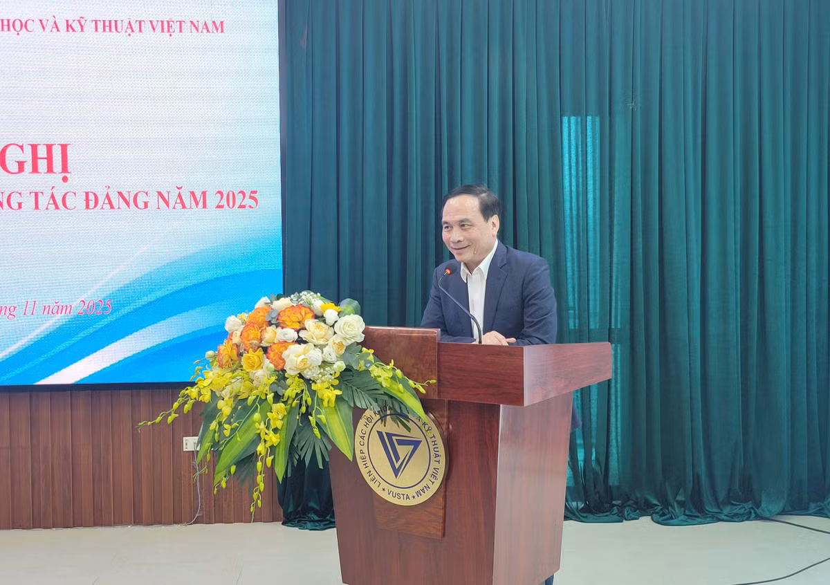 pham-ngoc-linh.jpg