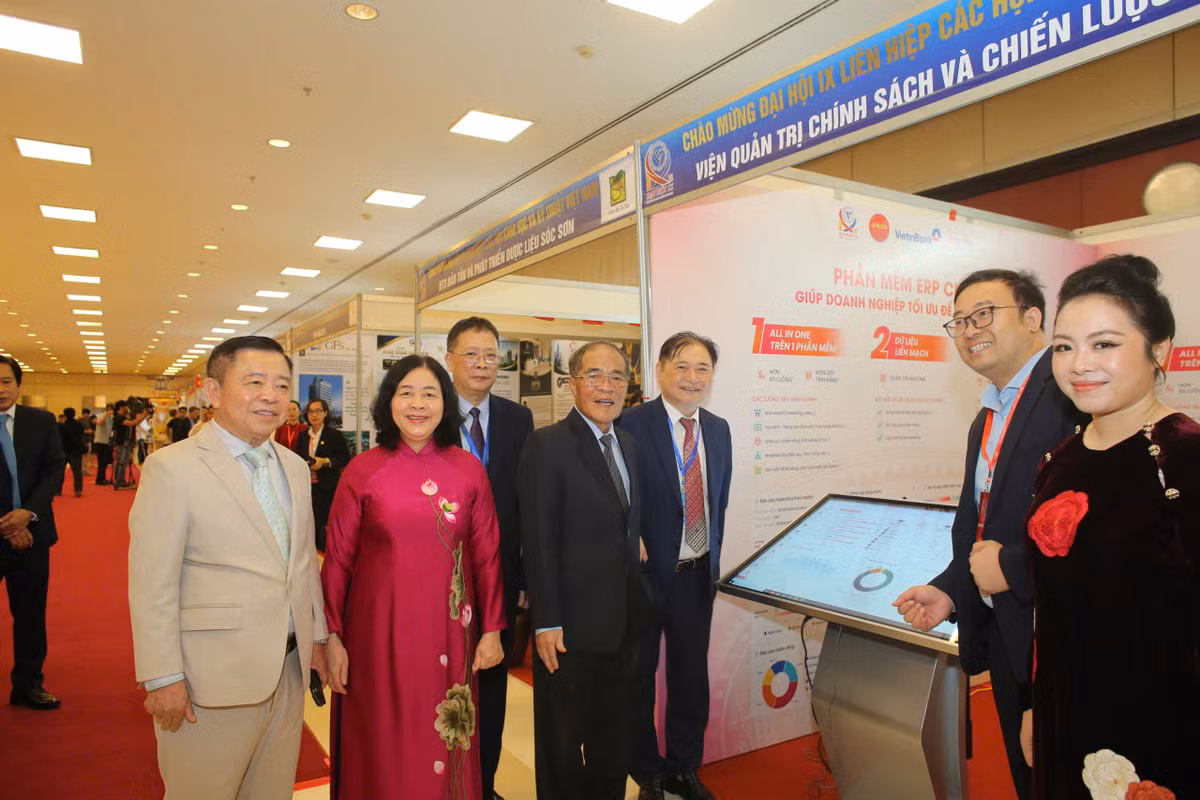 Gallery - [LIVE] Đại hội IX Liên hiệp Hội Việt Nam: Đoàn kết, sáng tạo, đột phá cho phát triển - image 5
