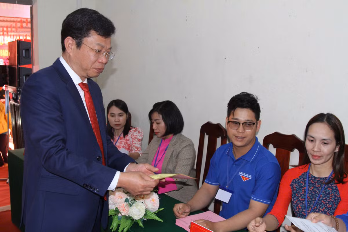 bau-cu-bao-giang-4.jpg