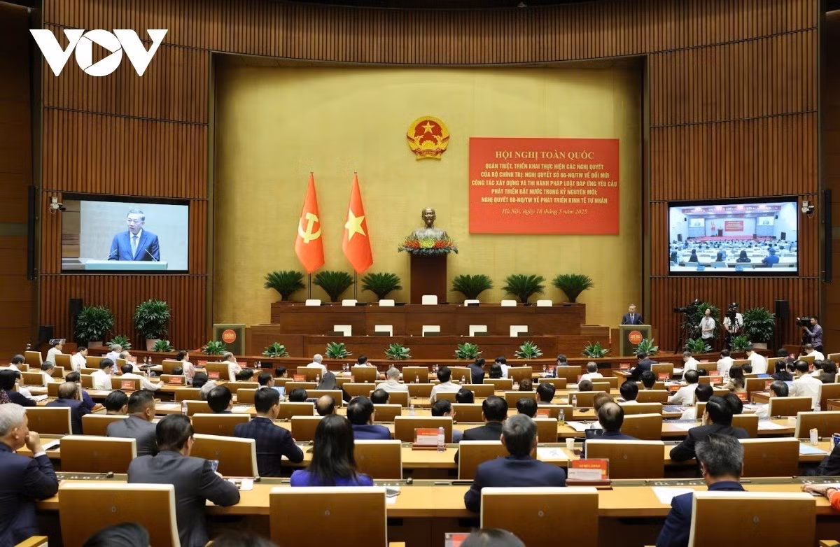 hoi-nghi-quan-triet.jpg