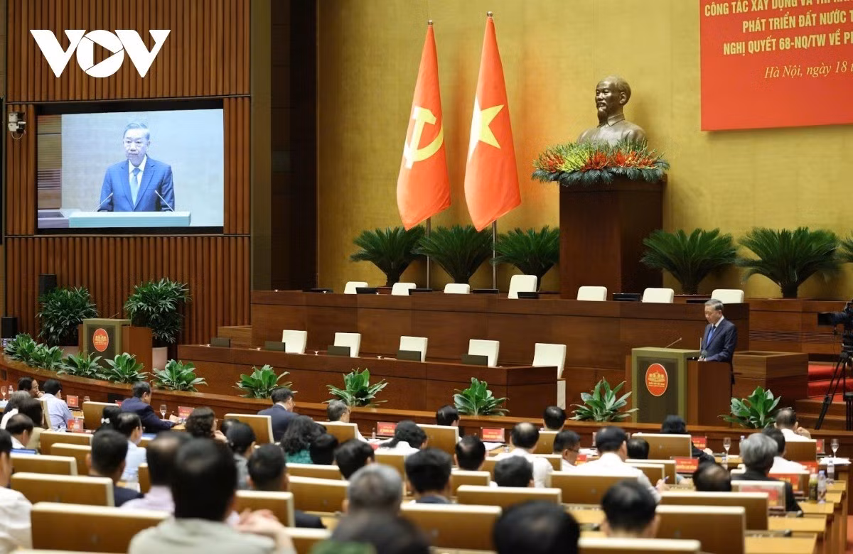 tong-bi-thu-to-lam-3.jpg