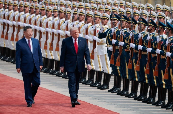 [VIDEO] Cái bắt tay lịch sử giữa ông Tập và ông Trump tại Bắc Kinh