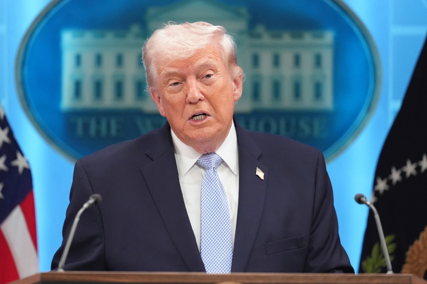 [VIDEO] Ông Trump đăng bản đồ Venezuela thành bang thứ 51, Caracas phản ứng mạnh