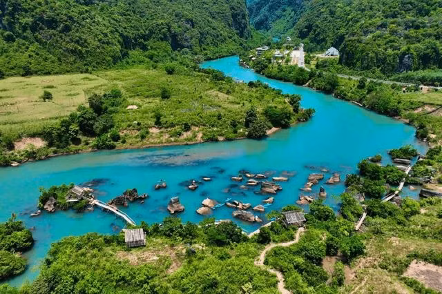 thung-lung-hava-valley-thien-duong-mao-hiem.jpg