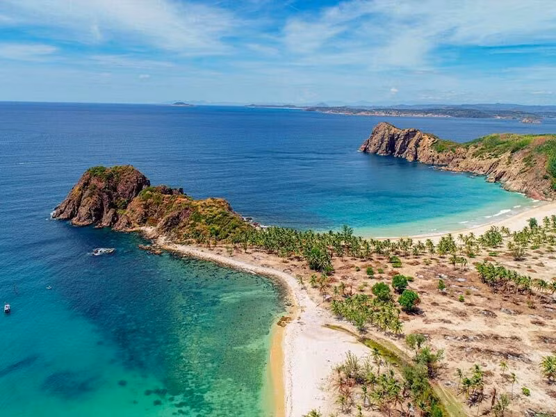 Bên cạnh đó, du khách cũng dễ dàng tìm thấy homestay, nhà nghỉ với mức giá linh hoạt, đáp ứng nhiều nhu cầu lưu trú khác nhau. Ảnh Internet