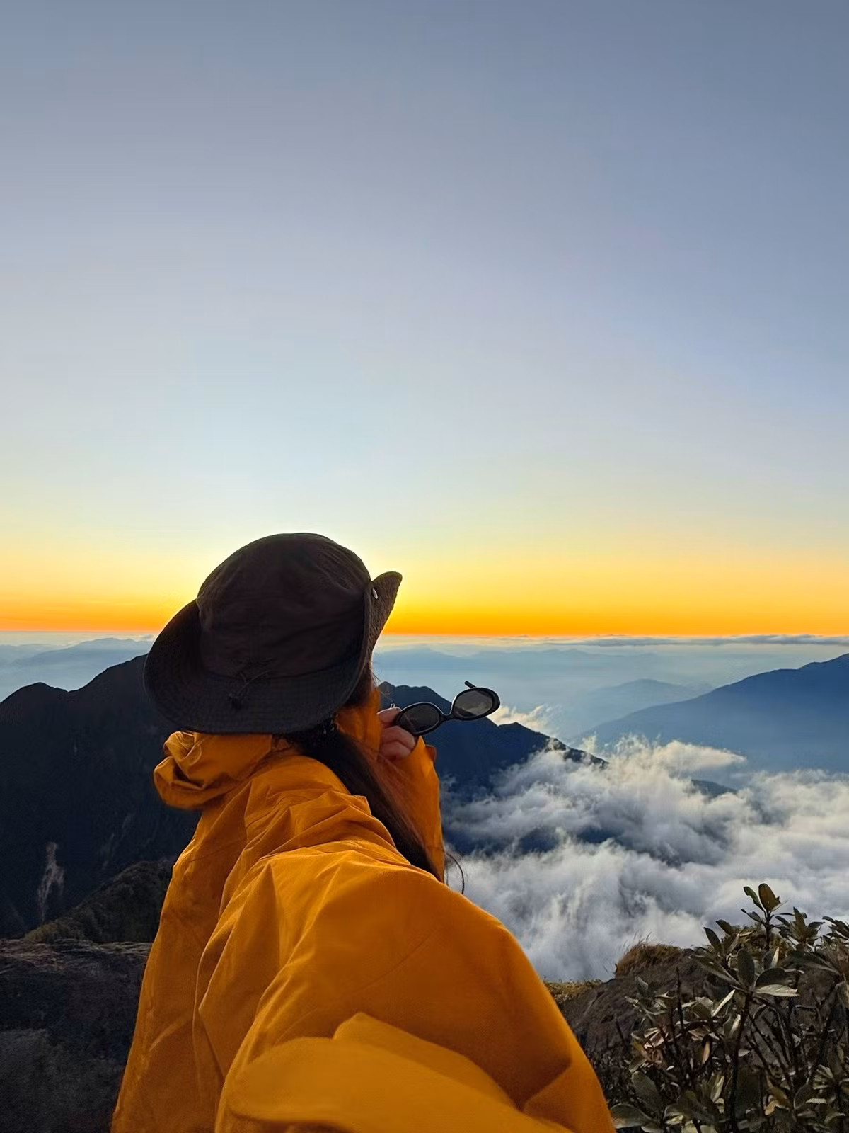 Điểm đặc biệt của Chu Va 12 và Can Chua Thìa Sảng là tính hoang sơ, chưa bị thương mại hóa. Cung đường leo núi chưa được khai thác nhiều giúp du khách tận hưởng trọn vẹn không gian thiên nhiên yên bình, nơi chỉ có tiếng chim hót, tiếng suối róc rách và gió núi rì rào.