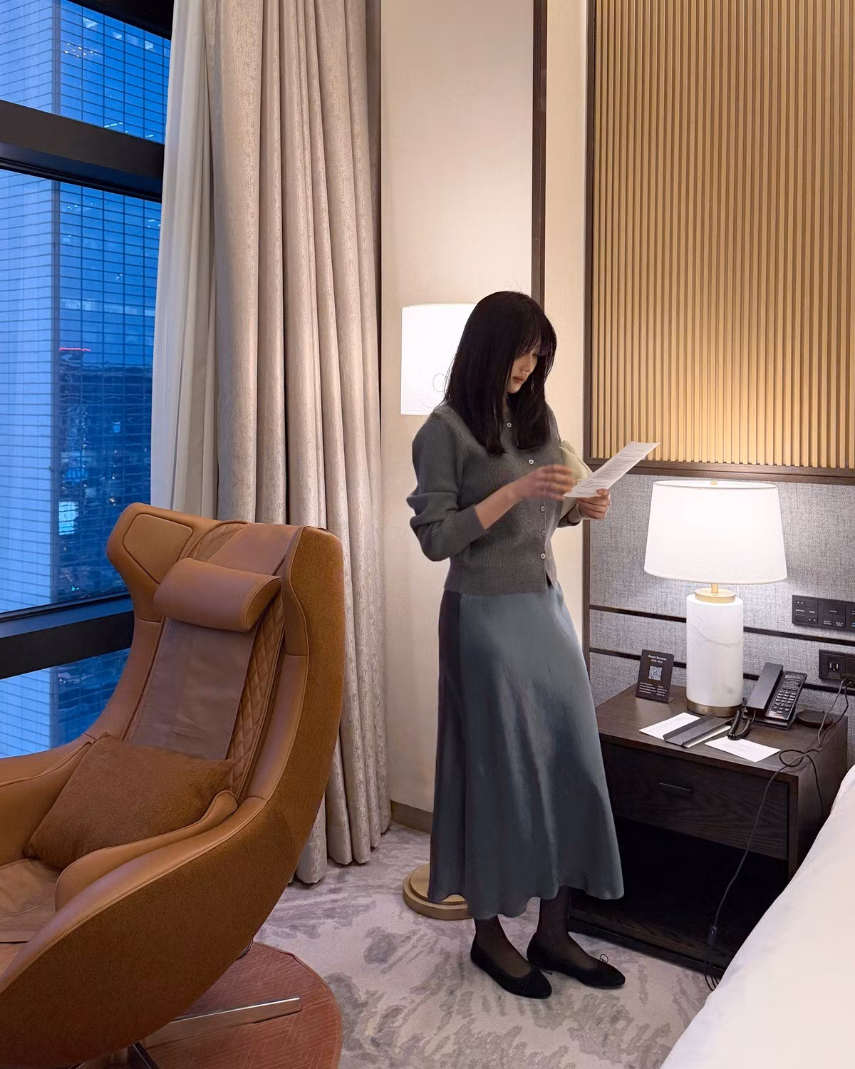 Dưới đây là 5 kiểu chân váy được dự đoán sẽ xuất hiện thường xuyên trong tủ đồ của phụ nữ hiện đại năm 2026 những lựa chọn có thể mua từ bây giờ mà không lo “lỗi mốt”. Ảnh minh họa