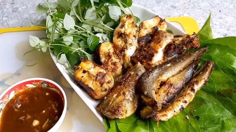 Không chỉ dừng lại ở đó, vitamin A còn tham gia vào quá trình phát triển tế bào, duy trì chức năng miễn dịch và hỗ trợ cơ thể chống lại các tác nhân gây hại từ môi trường bên ngoài. Ảnh minh họa