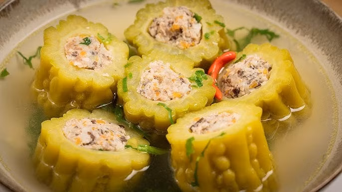 canh-muop-dang-nhoi-thit.jpg