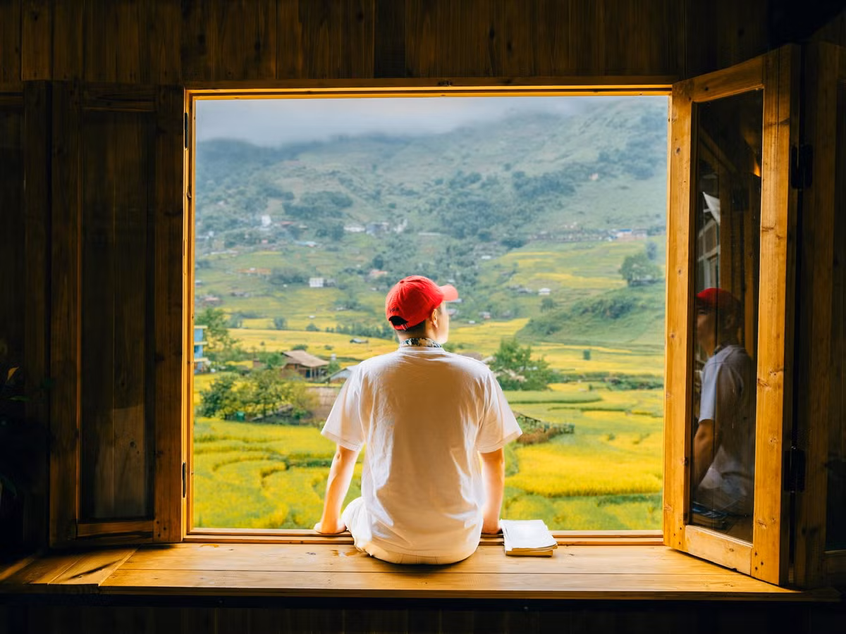 Đường nhiều đá, lầy bùn, đòi hỏi tay lái vững vàng và sự kiên nhẫn. Bù lại, chính thử thách này khiến điểm đến trở nên xứng đáng hơn. Ảnh Pham Trong Nghia