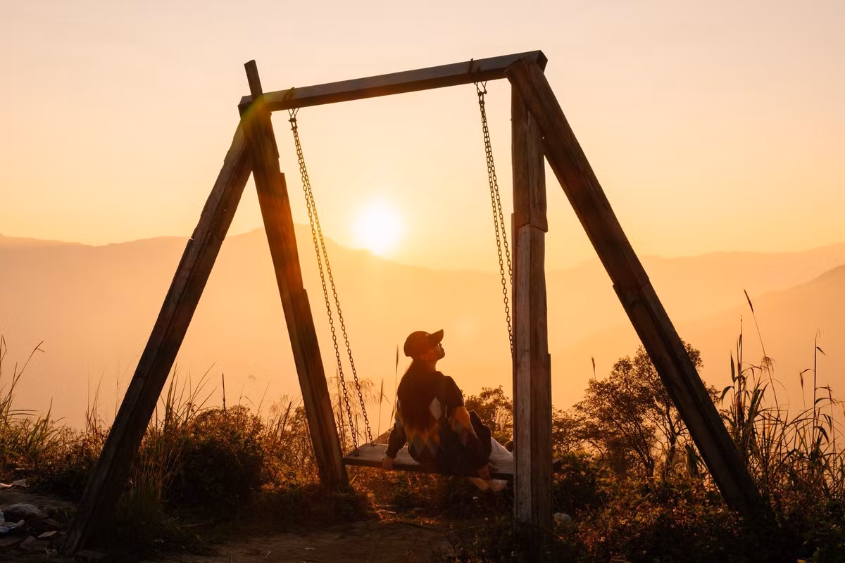 Nằm ở độ cao hơn 1.400 m so với mực nước biển, Sì Thâu Chải (xã Tam Đường, tỉnh Lai Châu) được ví như “ban công ngắm mây” của Tây Bắc. Ảnh thongdong
