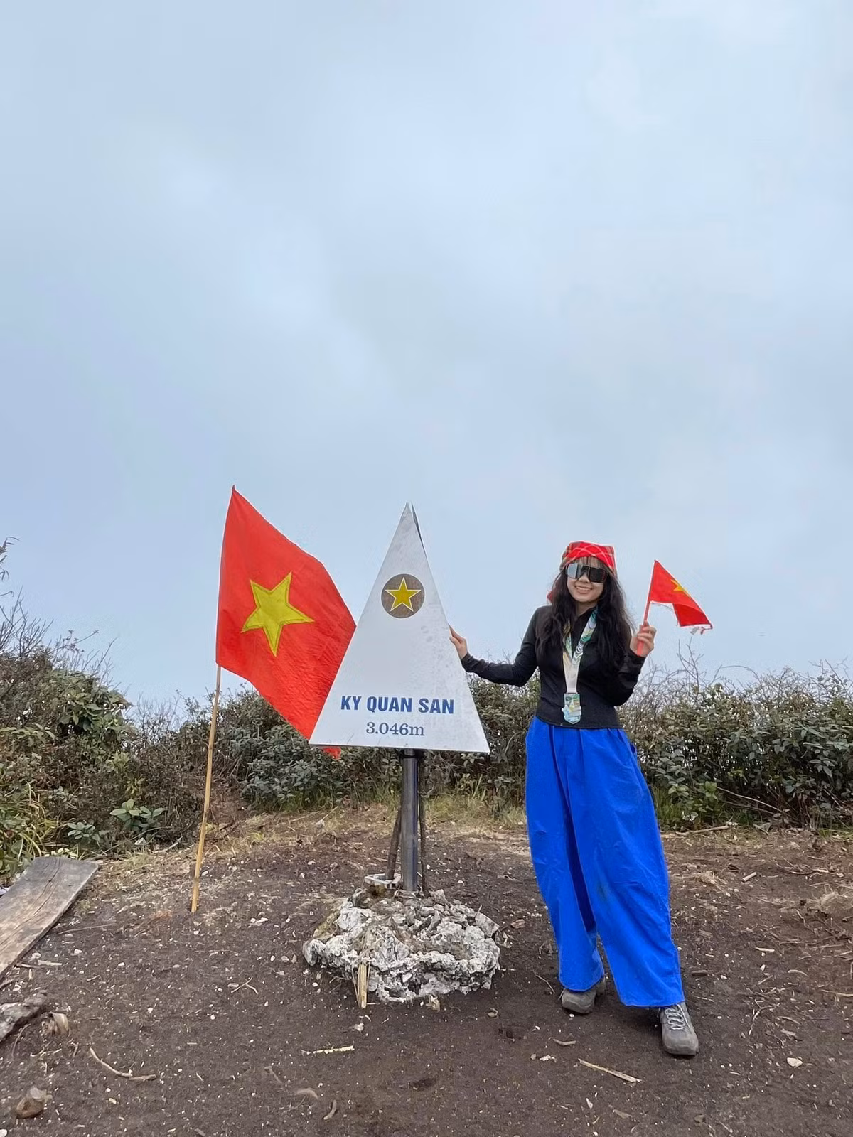 Ky Quan San không chỉ là thử thách cho những người yêu trekking mà còn là điểm đến lý tưởng để cảm nhận vẻ đẹp nguyên sơ, ghi lại những khoảnh khắc mây núi hùng vĩ, và tận hưởng sự bình yên giữa thiên nhiên Tây Bắc. Với những ai muốn rời xa ồn ào thành phố, đây thực sự là “thiên đường mây trắng” đáng để một lần trong đời chinh phục. Ảnh Trần Hương