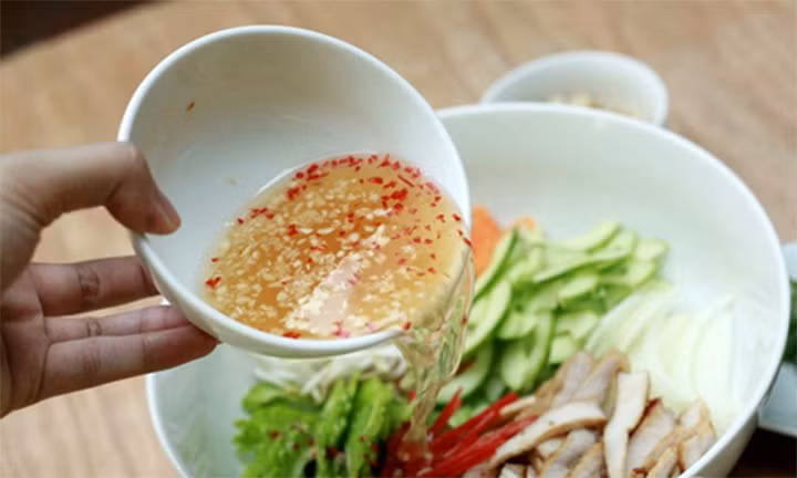 nem-nuoc-mam2.jpg