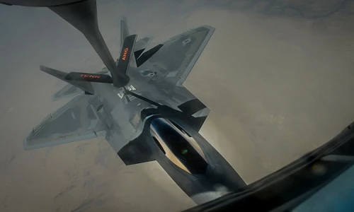 Tiết lộ điểm yếu chết người của siêu cơ F-22 Mỹ