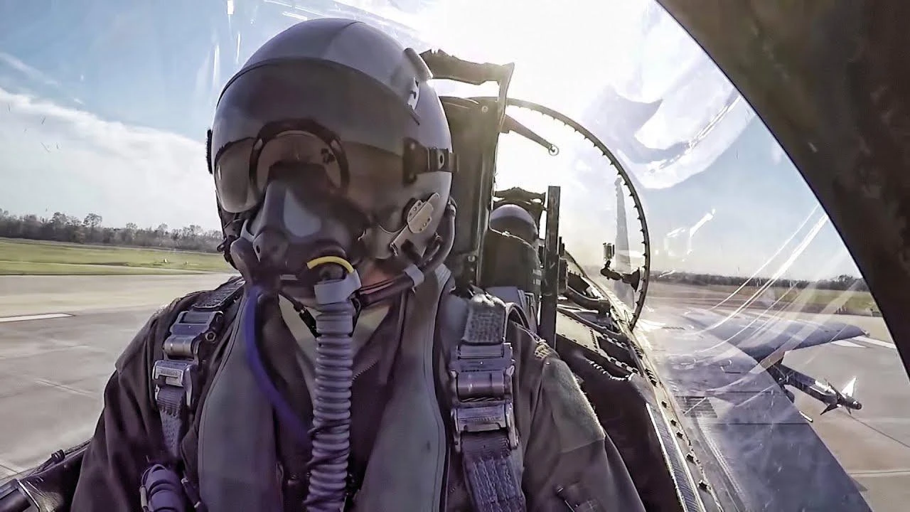 Ukraine dễ dàng chế áp Su-35 Nga khi nhận tiêm kích F-15EX?