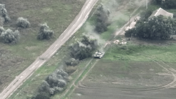 ...trong khi đó số lượng của Ukraine có phần ít hơn, bên cạnh T-64BM và T-64BV.