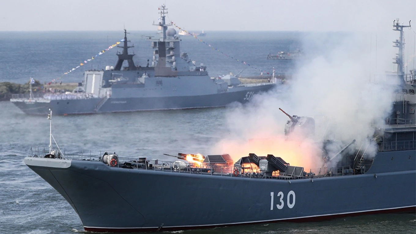 Nga đưa thêm tàu chiến tới biển Đen, NATO hãy coi chừng!