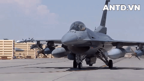 Chính quyền Đài Loan năm 2019 gửi cho Mỹ đề xuất được mua 66 chiến đấu cơ F-16V kèm tên lửa không đối không, không đối đất và gói huấn luyện phi công cùng hai năm bảo dưỡng máy bay trị giá 13 tỷ USD.